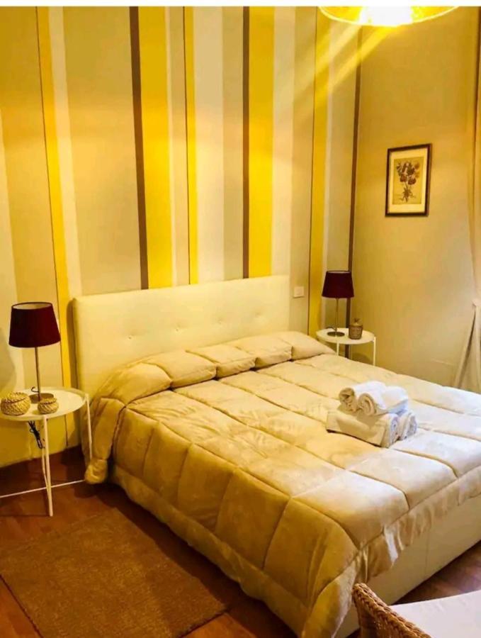 Victoria Big Habitación en casa particular Florencia